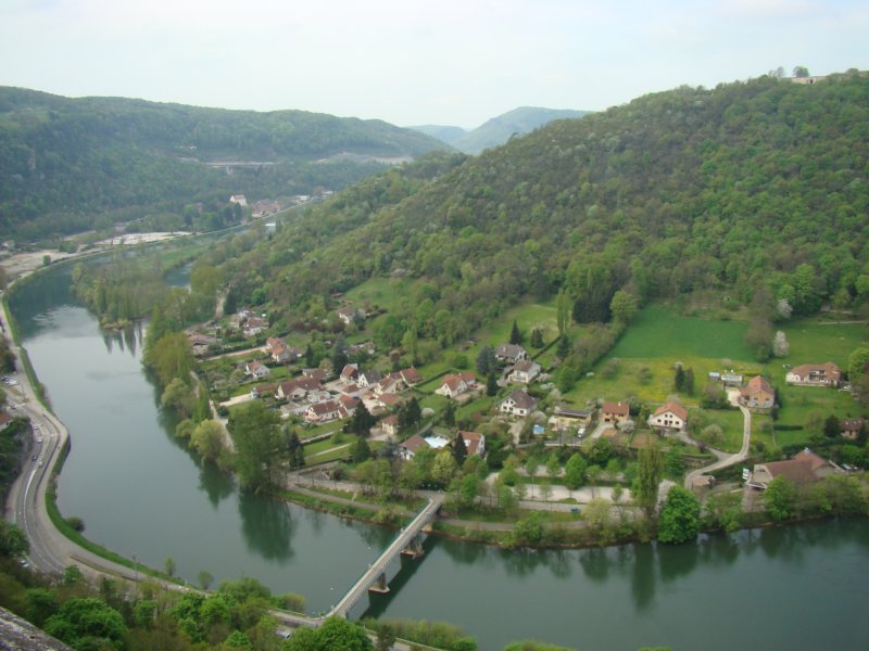 insenaturadelfiumedoubs.jpg